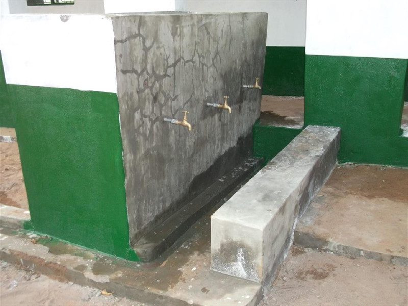 The Masjid also has a corresponfing wudhu or ablution facility to allow woshipers  to conduct their ablutions conveniently